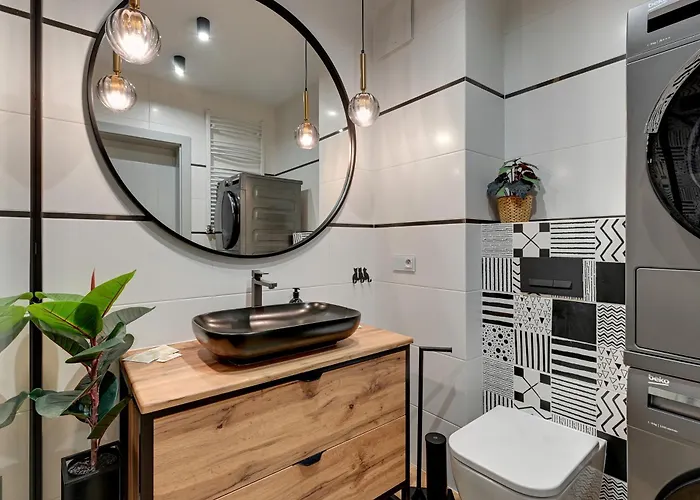 Oliwa Park By Blue Mandarin *