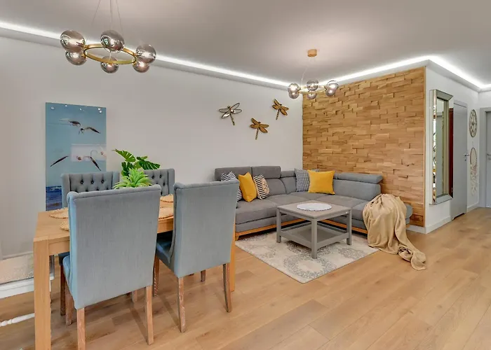 Oliwa Park By Blue Mandarin *